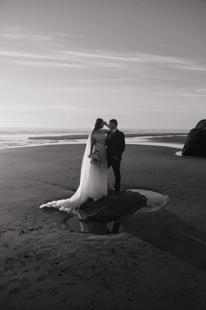 Oregon coast elopement photographer 082